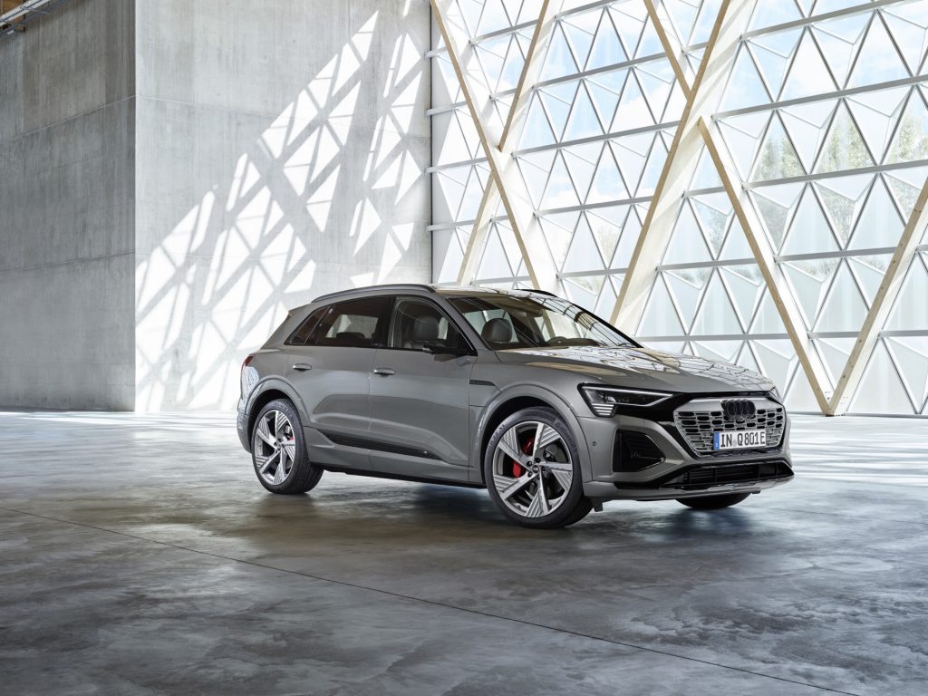 Audi Q8 E-Tron frente