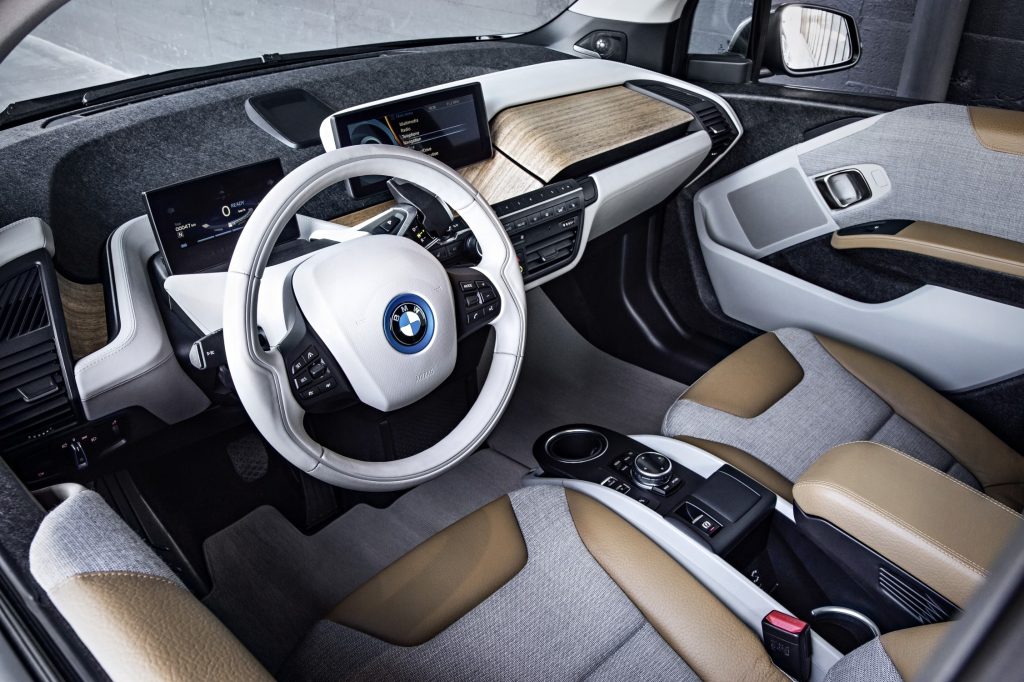 AM Radio, BMW i3