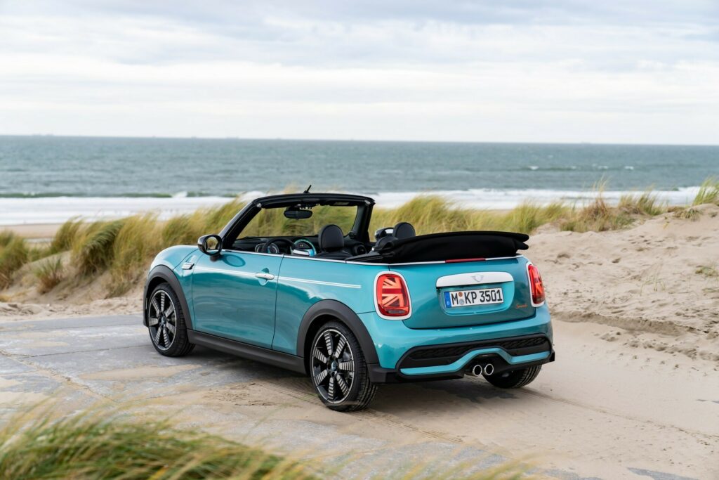 MINI Cooper Seaside Edition