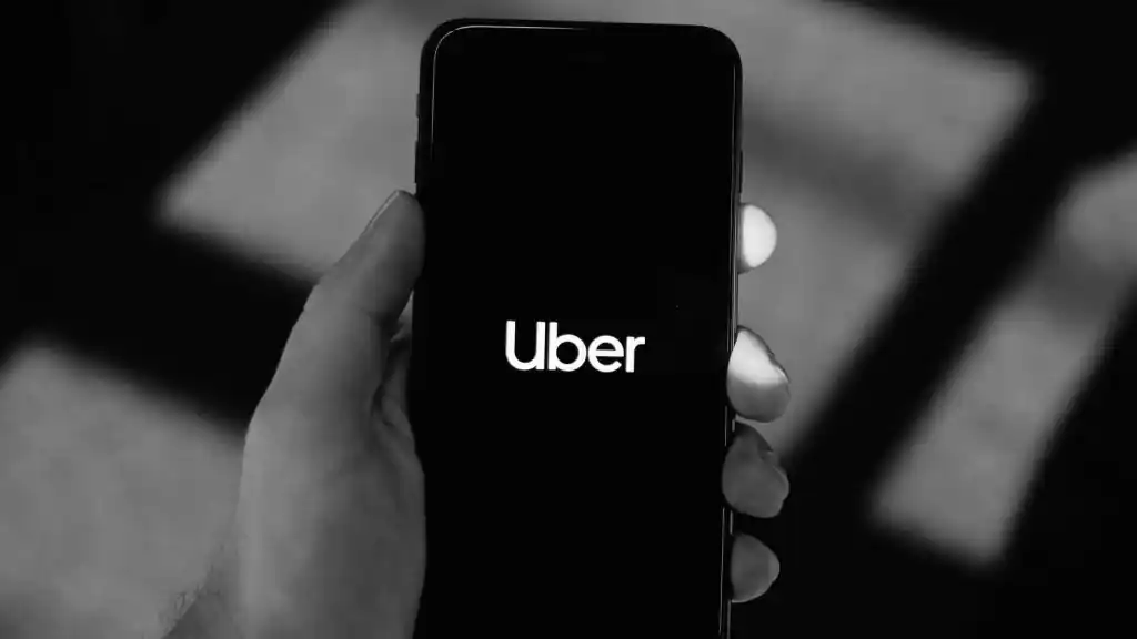 Uber transporte autos