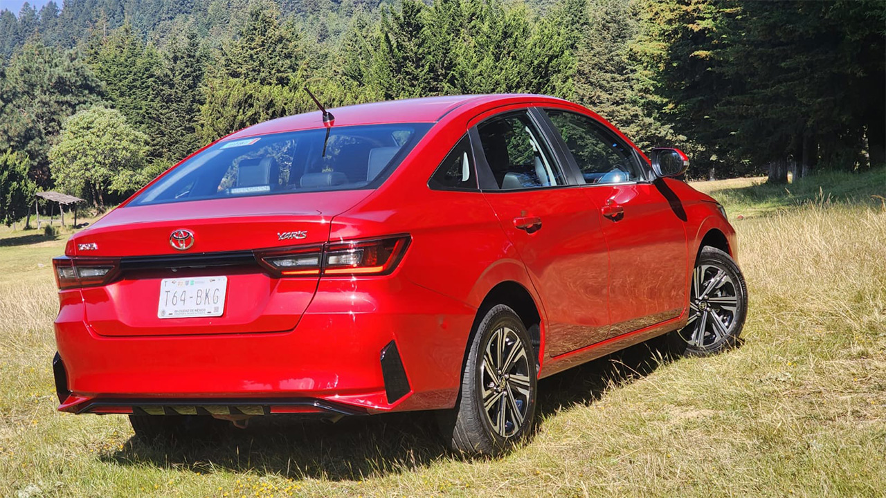 Toyota Yaris Sedán, amaño