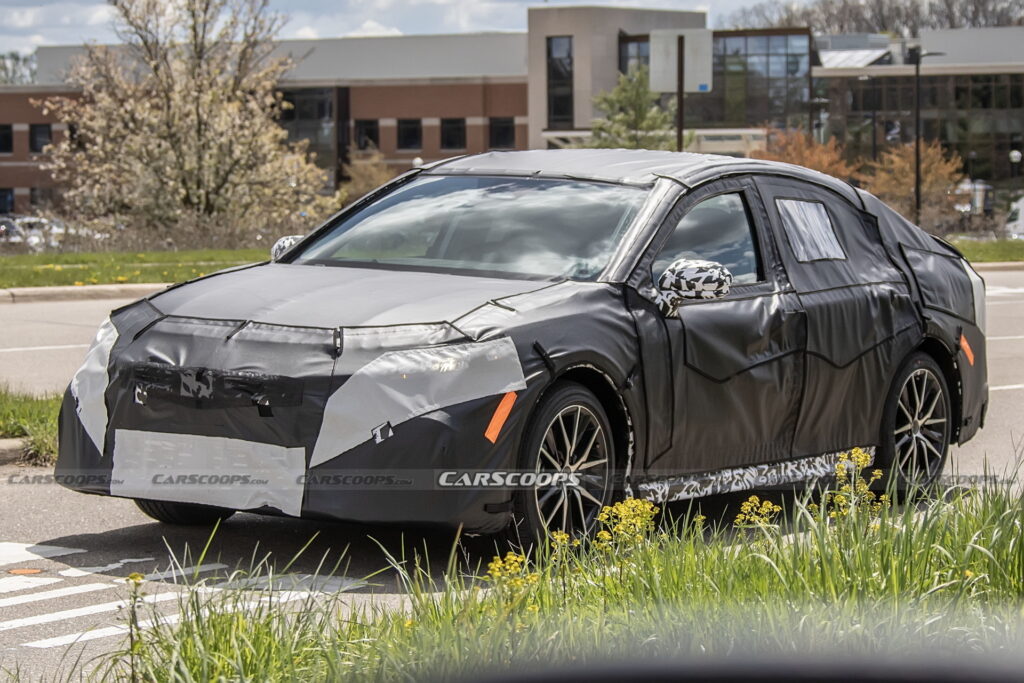 Toyota Camry 2025