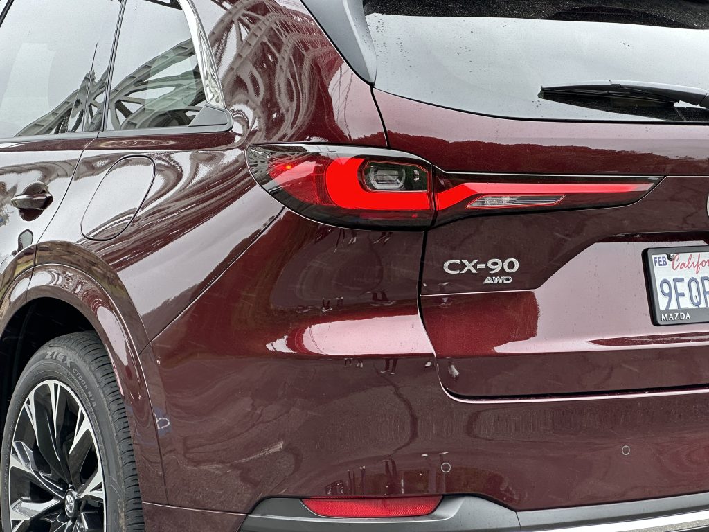 Mazda CX-90 2024