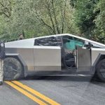 Tesla Cybertruck accidente