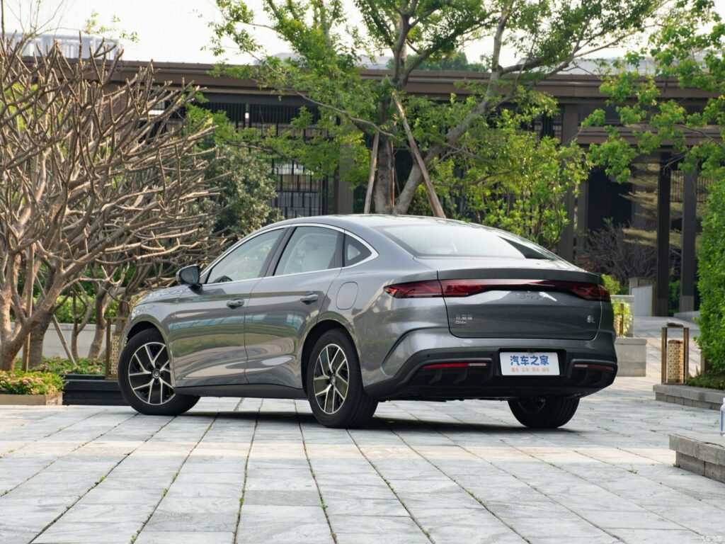 BYD Qin L PHEVs