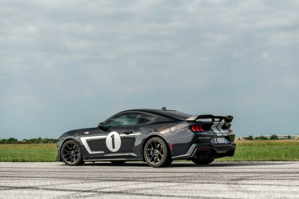 Hennessey Ford Mustang Dark Horse H850