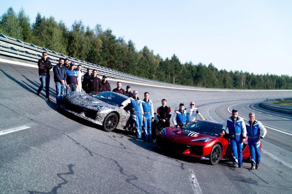 El Chevrolet Corvette ZR1 sale a  "estirar las piernas" y logra 375 km/h