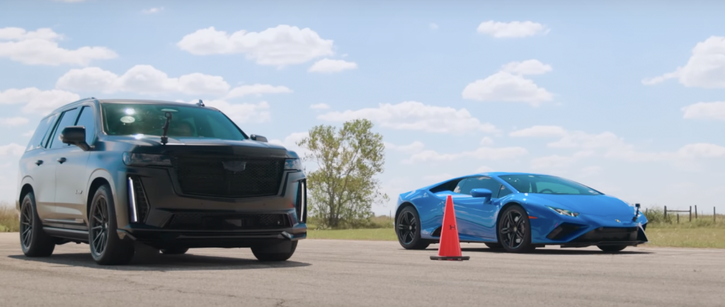 Lamborghini Huracan Evo vs Cadillac Escalade-V