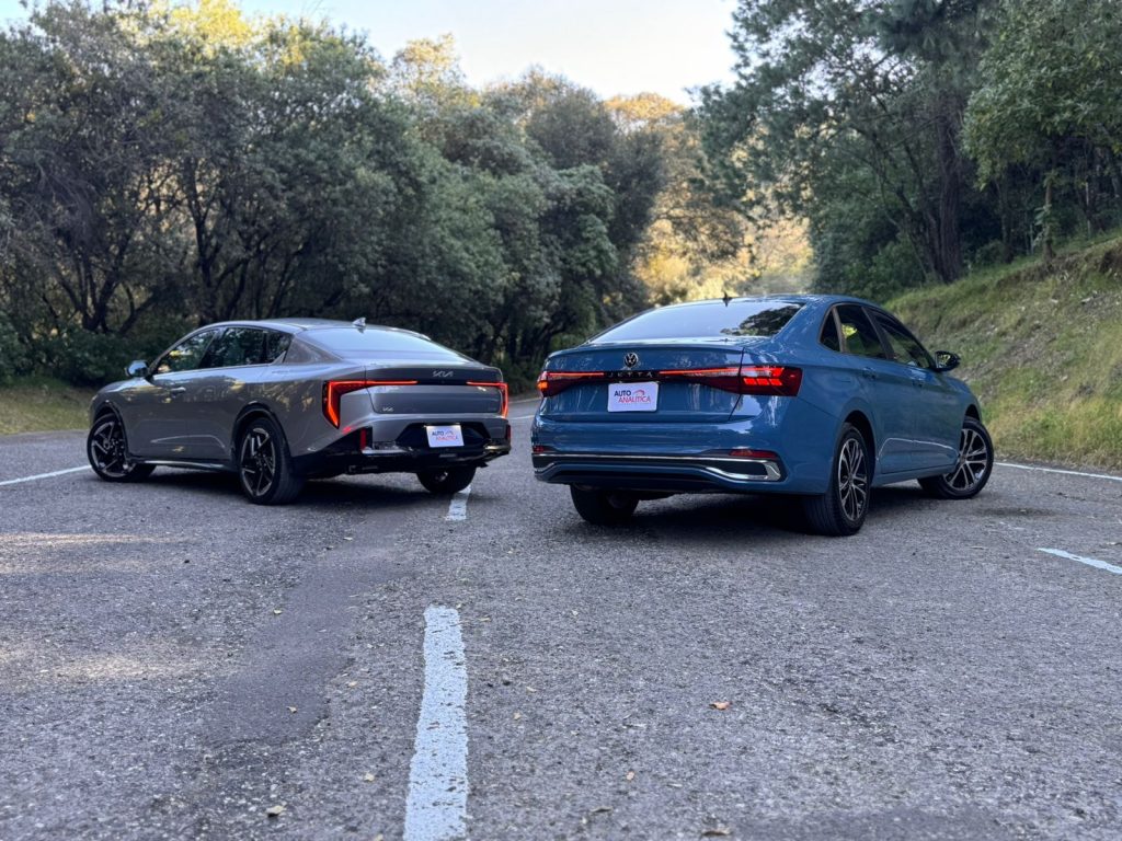 Kia K4 GT-line vs Volkswagen Jetta Sportline