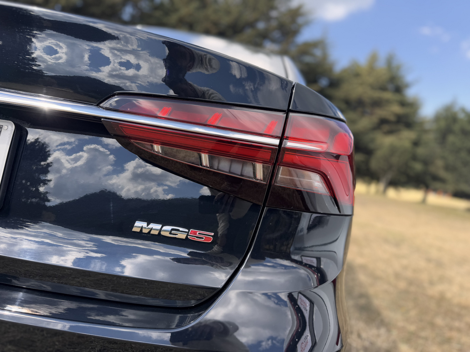 Geely Emgrand Vs MG5: Comparativo - Autoanalítica