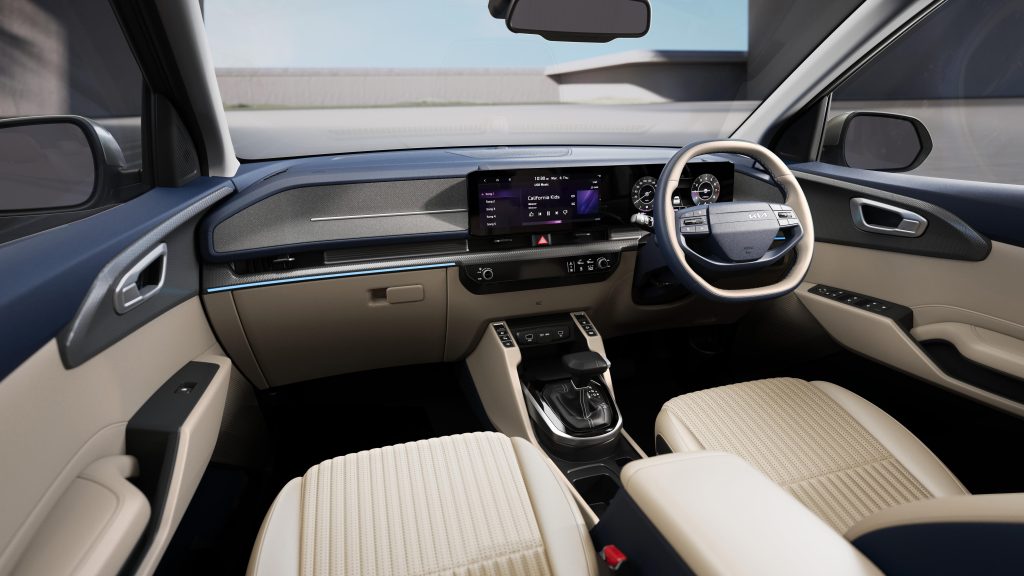 Kia Carens Clavis