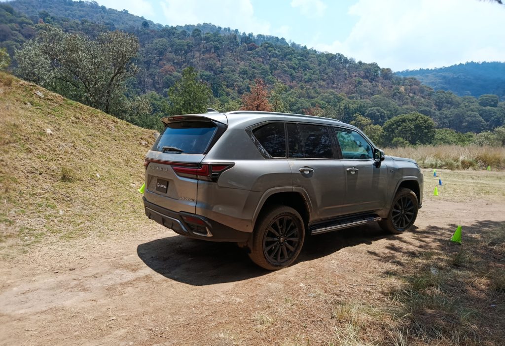 Lexus GX 550 Overtrail