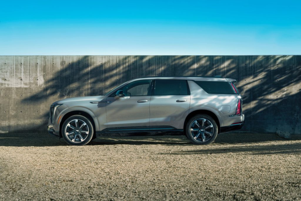 Cadillac Escalade IQ