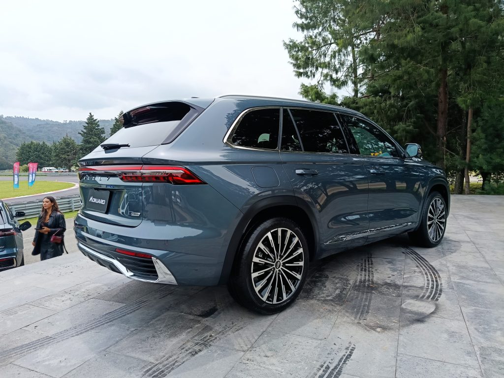 Geely Monjaro 2026