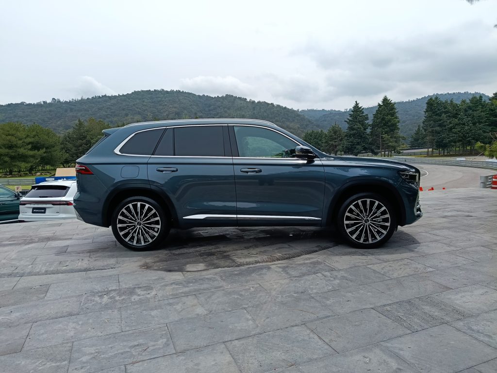 Geely Monjaro 2026