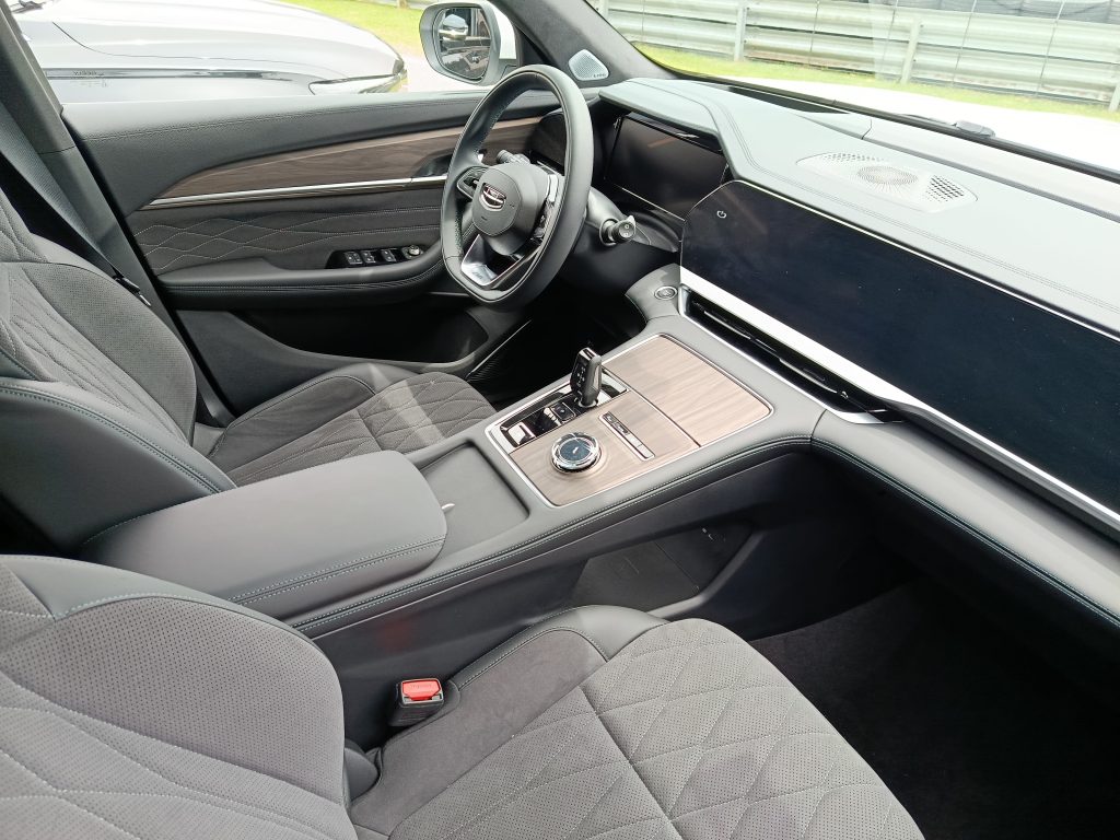 Geely Monjaro 2026
