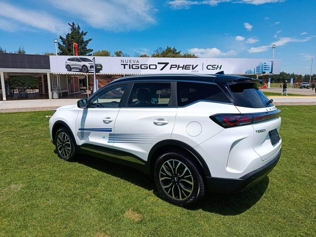 Tiggo 7 PHEV 2026