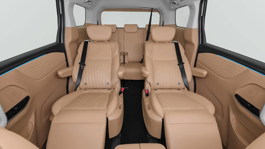 JAC 6 PHEV y JAC Traveler PHEV
