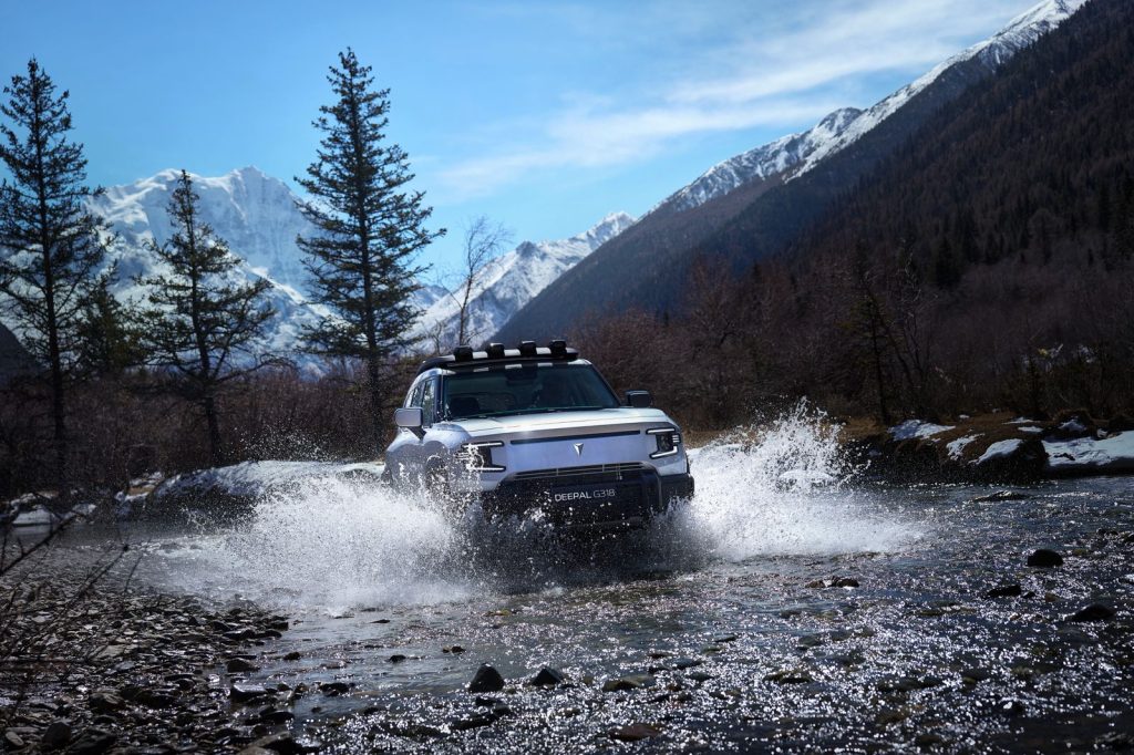 Changan Deepal G318