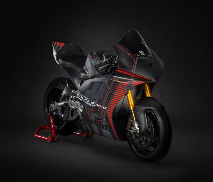Ducati V21L