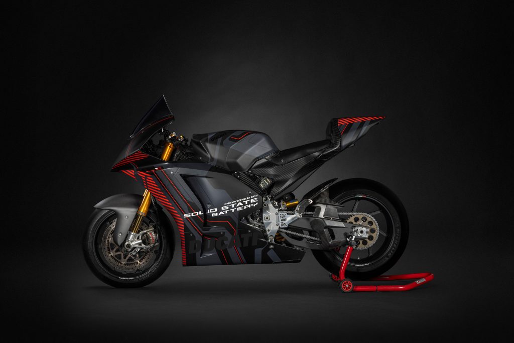 Ducati V21L