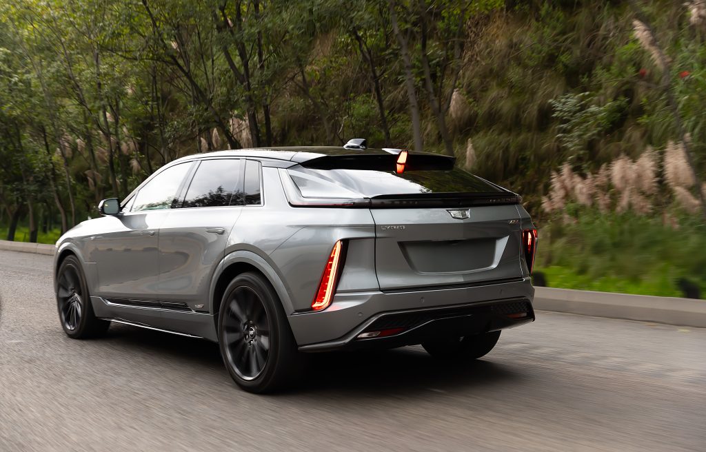 Cadillac Lyriq-V