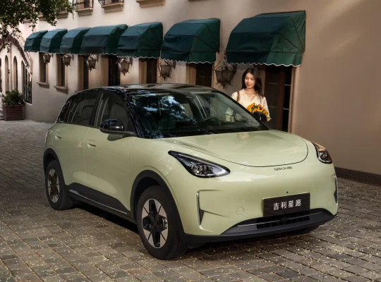 Geely EX2