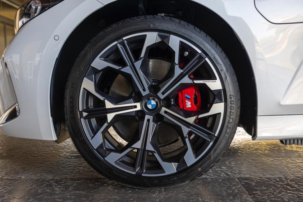 BMW 330e 50 Jahre Edition