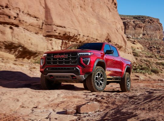 GMC Canyon AT4X 2026