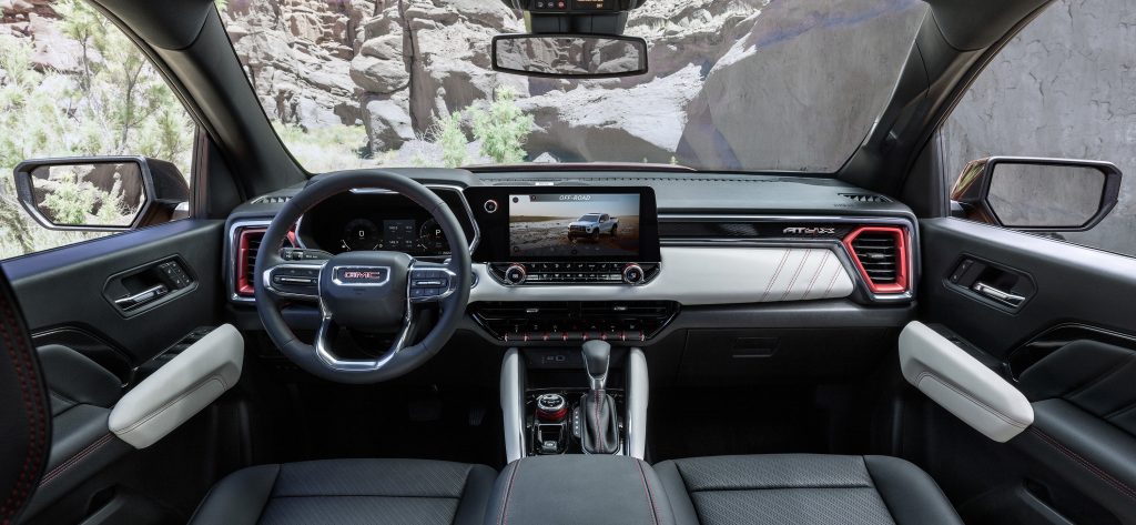 GMC Canyon AT4X 2026