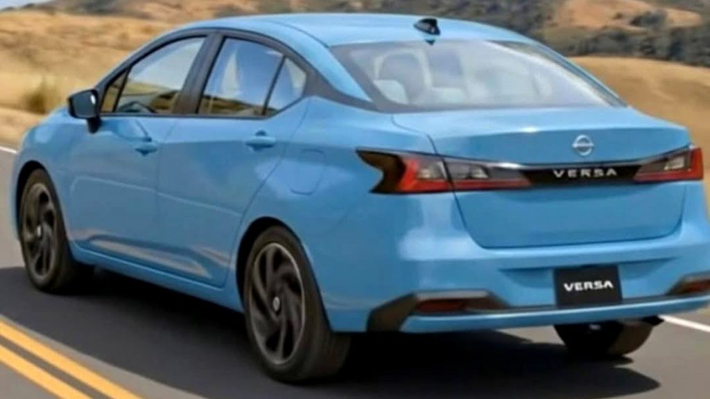 Nissan Versa 2026 foto espía