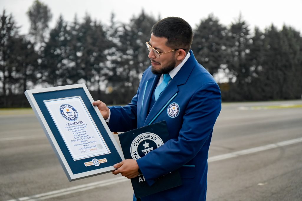 Récord Guinness Lynk & Co