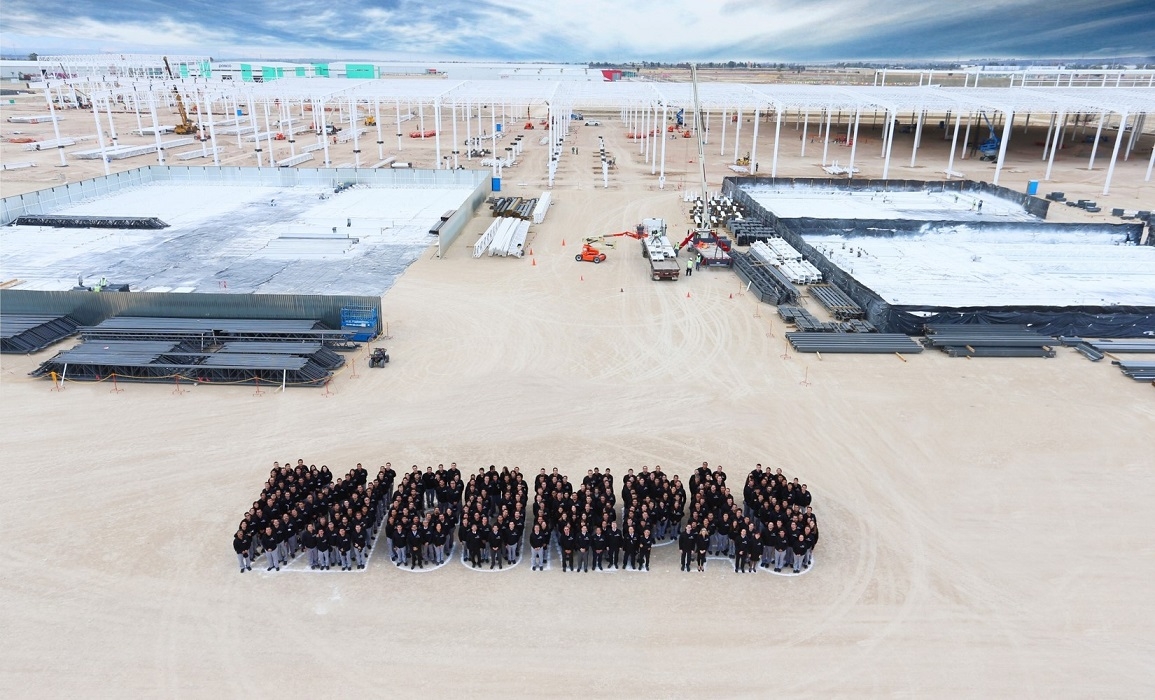 BYD Y GEELY PLANTA 01