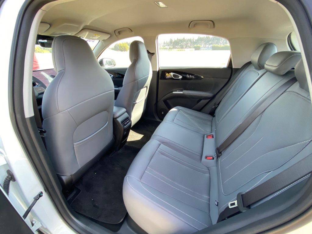 Geely EX2: primer contacto, argumentos de poder 11 Geely EX2 Contacto autoanalitica 017