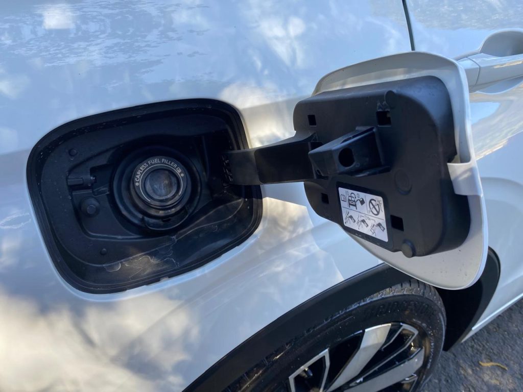 MITSUBISHI OUTLANDER GAS 07