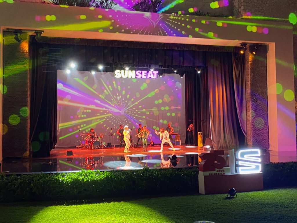 SEAT 25 ANOS MEXICO 02