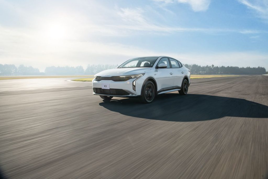 kia K3 fifa edition 02