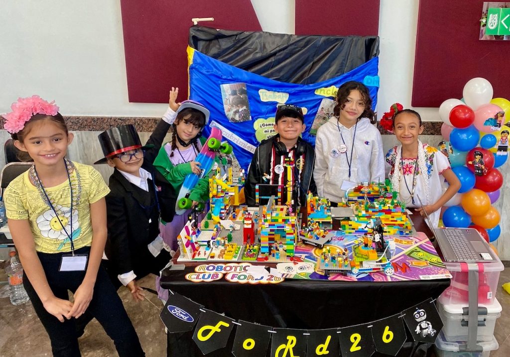 Las Escuelas Ford cumplen 60 años en México 6 ESCUELAS FORD AUTOANLITICA 06