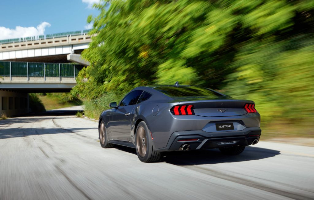 Ford Mustang EcoBoost Autoanalitica 6