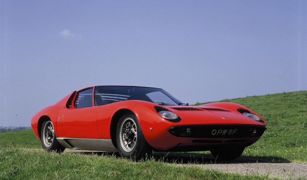 LAMBORGHINI MIURA 01