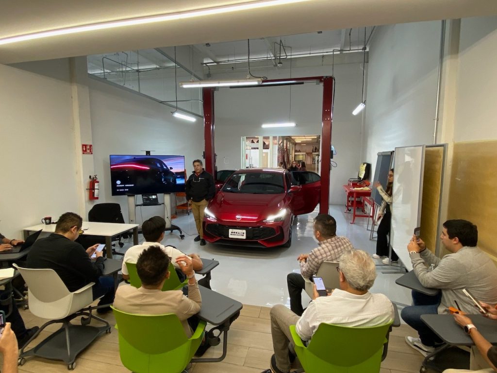 MG Motor Training Center México nos abre sus puertas 2 MG training center autoanalitica 012