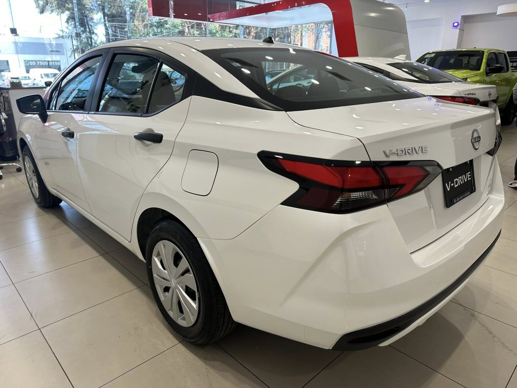 Nissan V-Drive 2026 precios para México 2 Nissan V Drive 2026 Autoanalitica 5