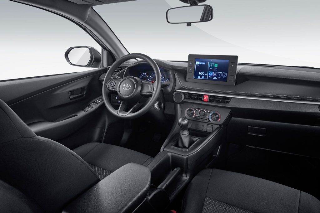 Toyota Yaris Sedan 3