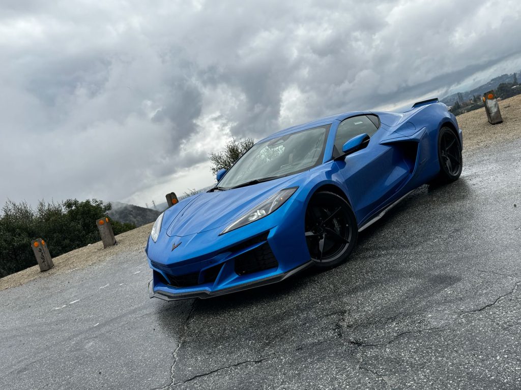 BMW iX3, Hyundai Palisade y Nissan Leaf, finalistas para el World Car Award 2026 14 corvette eray autoanalitica