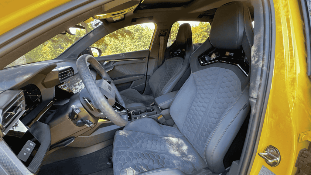 Audi RS3 Sportback, Reto 4 dimensiones: un Gran Turismo 11 AUDI RS3 SB NOTA 1 015