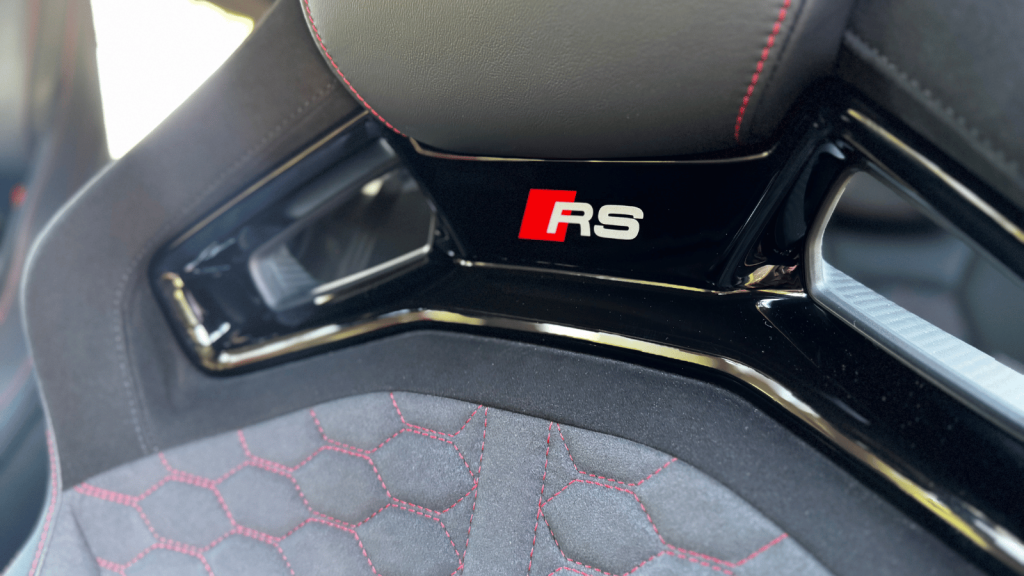 Audi RS3 Sportback, Reto 4 dimensiones: un Gran Turismo 9 AUDI RS3 SB NOTA 1 08