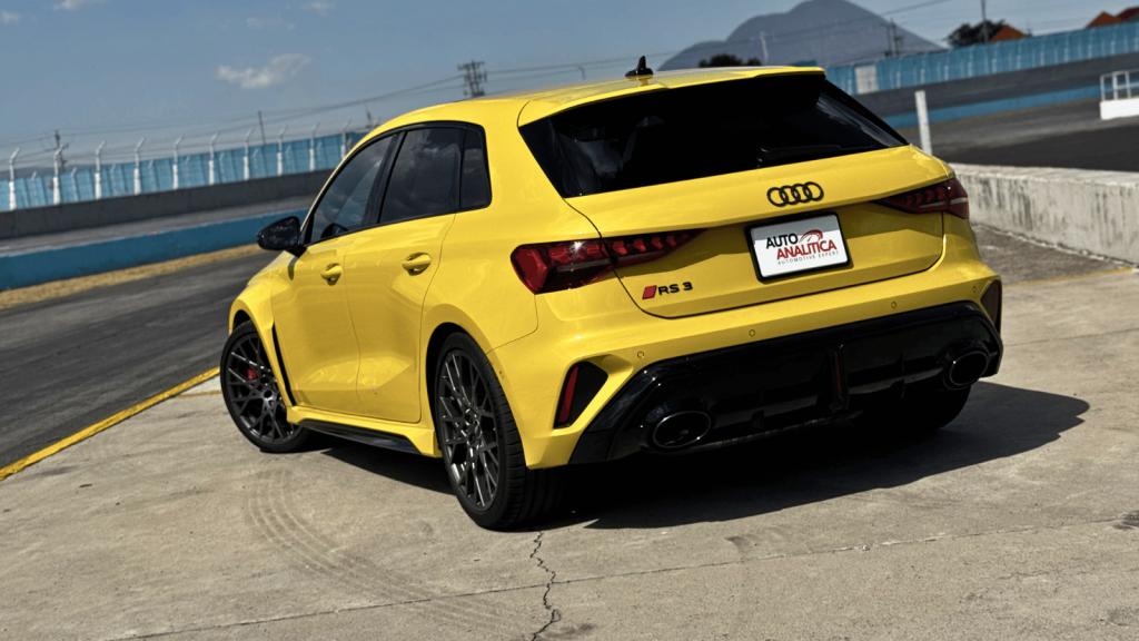 Audi RS3 Sportback, Reto 4 dimensiones: track day 11 AUDI RS3 SB NOTA 2 04