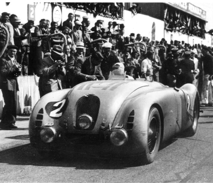 AUTOS MALDITOS BUGATTI AUTOANALITICA 06