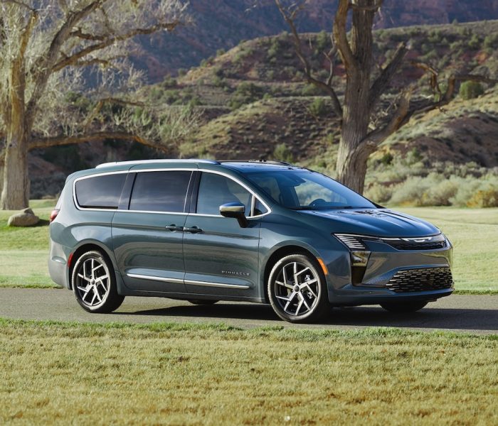 Chrysler pacifica 2027 autoanalitica 03