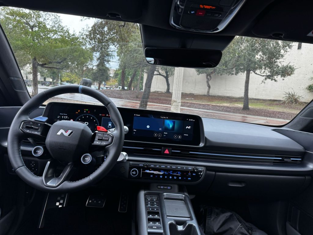 BMW iX3 es el World Car of the Year 2026 15 Hyundai Ioniq 6N performance car 04